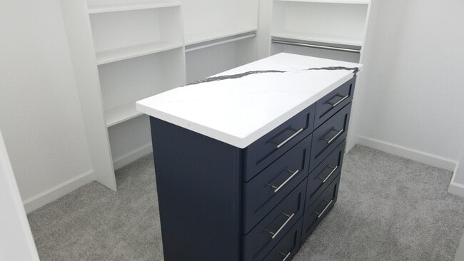 Photo - 5126 Lyndhurst Dr