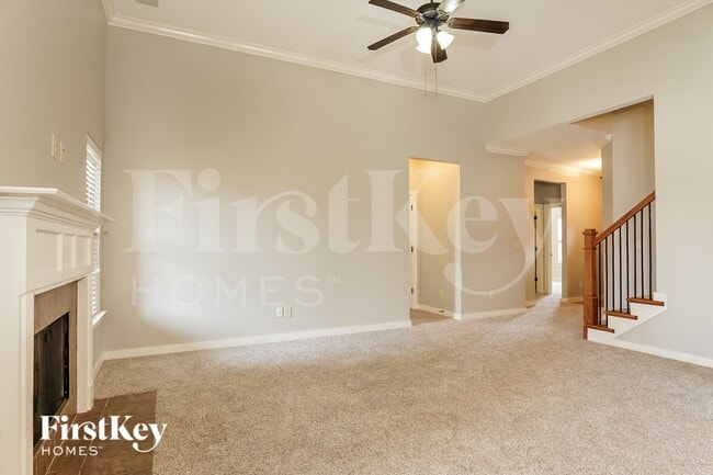 Photo - 604 Round Rd