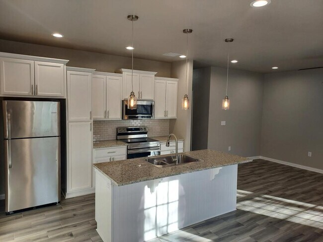 Photo - 101 Meyers Ln