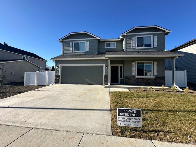 Building Photo - Brand New to Market! Four Bedroom, and Thr... Rental