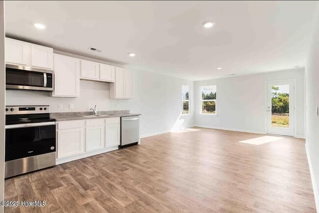 Photo - 1455 W Black Squirrel Ln