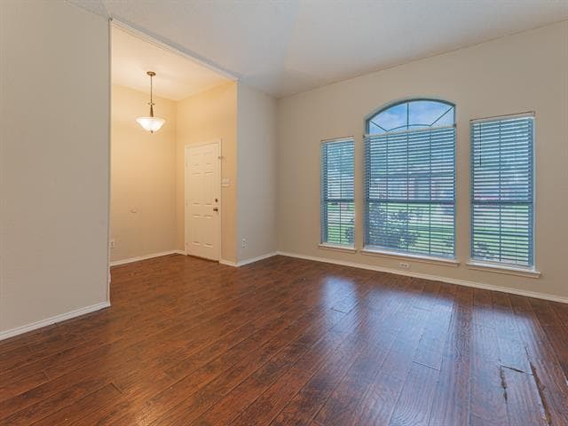 5807 Rock Meadow Trail
