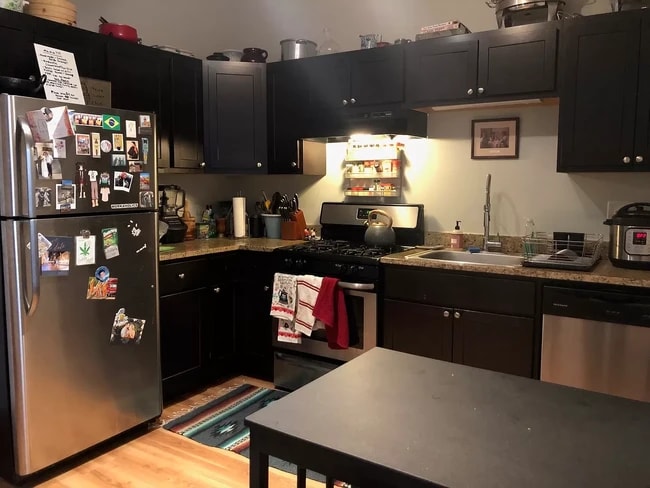 Photo - 3604 W Diversey Ave Unit 1