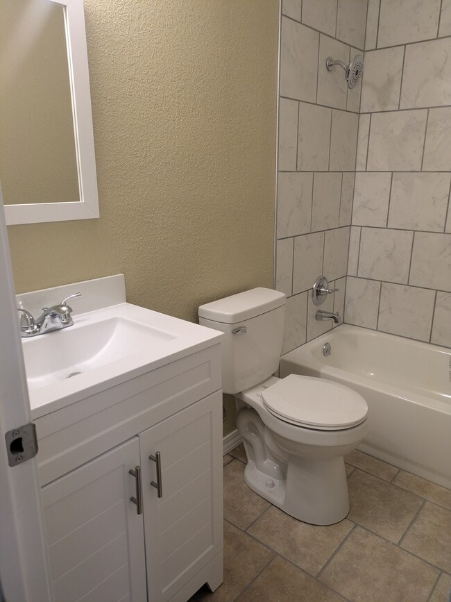 Photo - 132 Torreon Dr