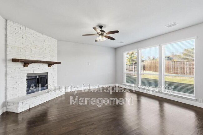 Photo - 3543 Beaumont Dr