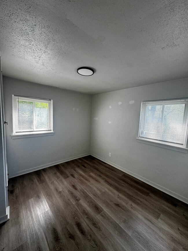Photo - 4022 Walker Ave Unit 4