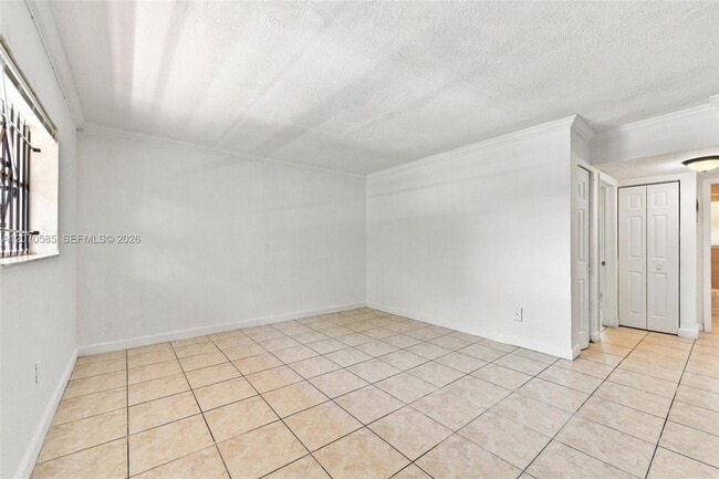 Photo - 1245 W 24th St Unit 223