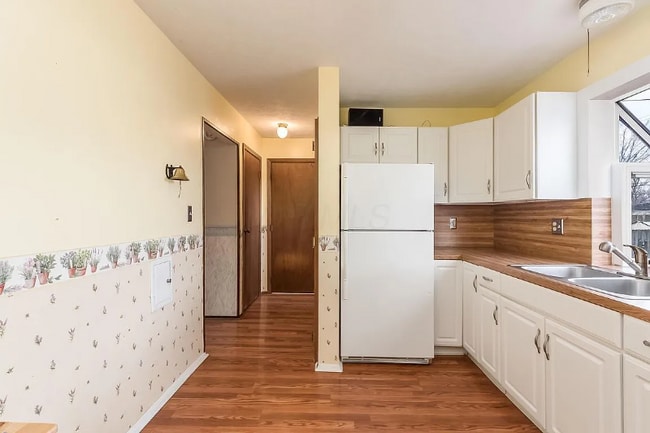 Photo - 5040 Norcrest Dr
