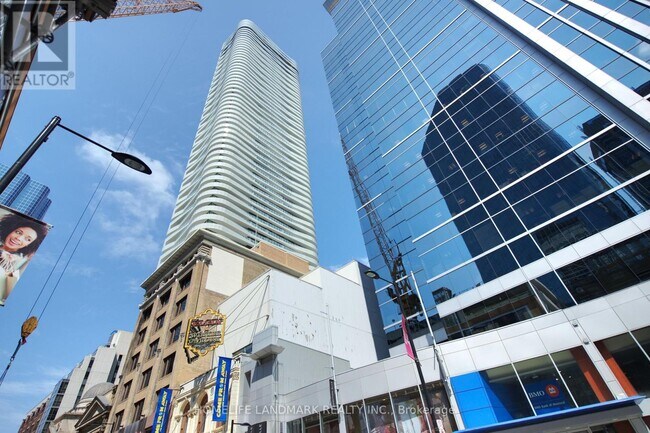 Photo - 197 Yonge St Unit 4008