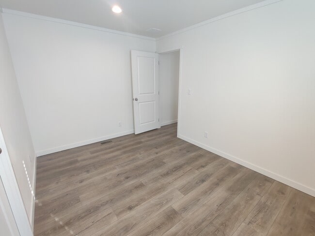 Photo - 330 Kathleen Dr