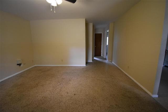 Photo - 606 N Main St