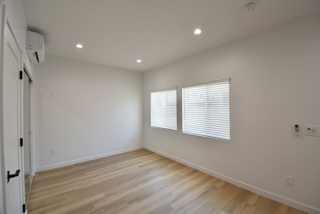 Photo - 2683 34th St Unidad 17