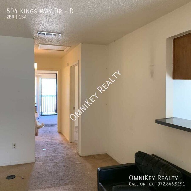 Photo - 504 Kings Way Dr Unidad D
