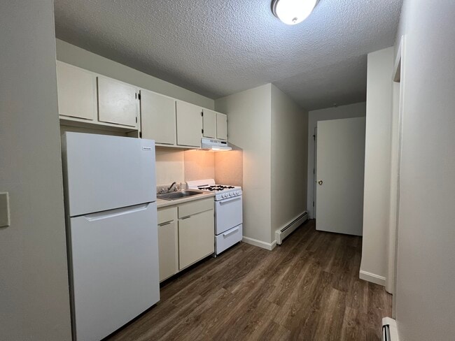 Photo - East Bay Apartments