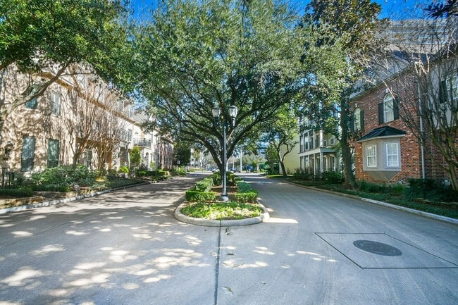 Photo - 3326 Memorial Crest Blvd