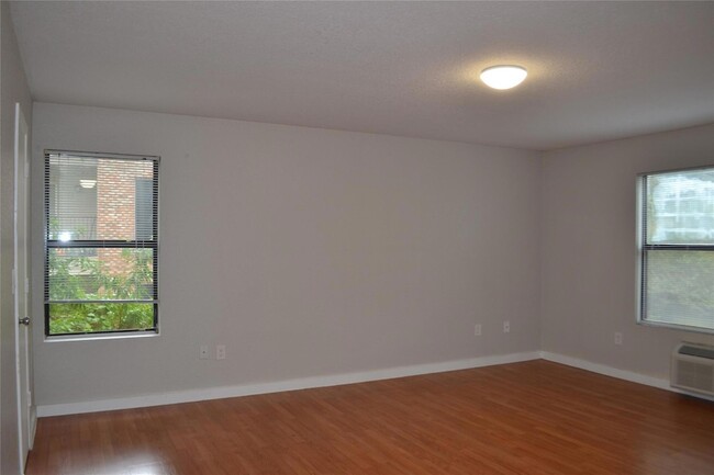 Photo - 701 W Sycamore St Condo Unit 207