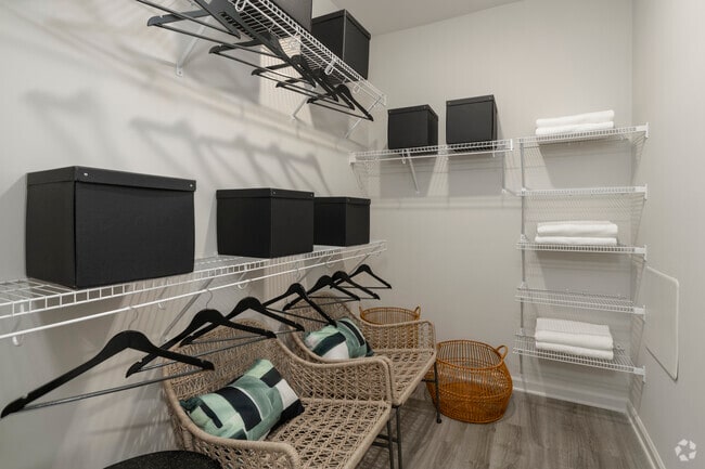 Walk in Closet - A2.1 - 1BR, 1BA - 772 SF