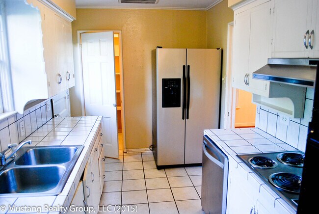 Photo - 5905 Revere Pl