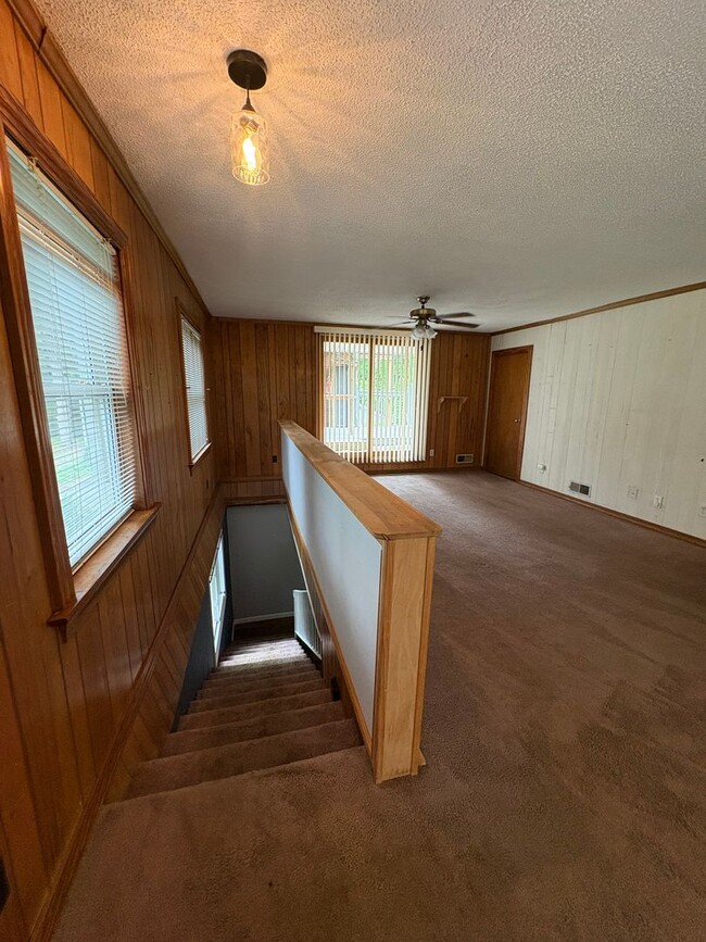 Photo - 3 bedroom 3 bath in Spartanburg!! Unit Main House