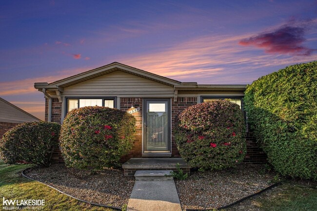 Building Photo - 11358 Glenwood Dr Rental