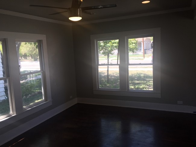 Photo - 230 Porter St