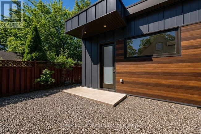 Photo - 6 Evandale Rd
