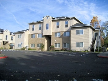 Photo - Landmark Apartments