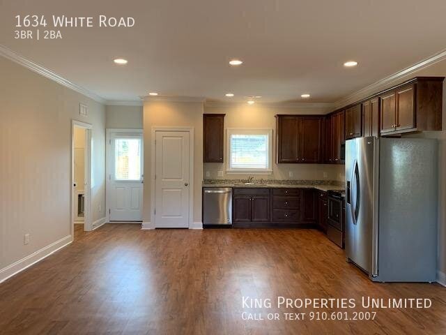 1634 White Rd