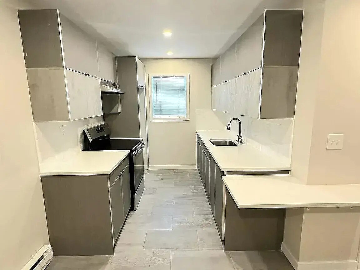 Photo - 307-347-347 Littleton Ave Unit 348-2B