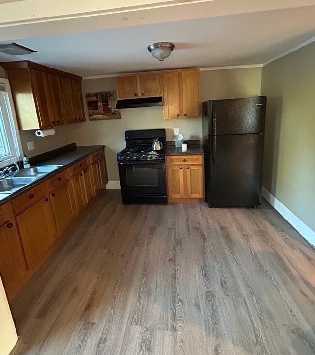22 Fairmount St Unit 2