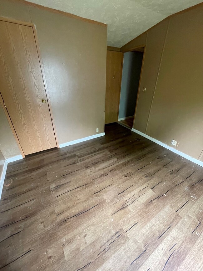 Photo - 395 Memory Ln