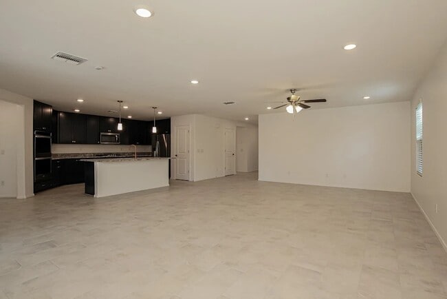 Photo - 2432 W Jessica Ln