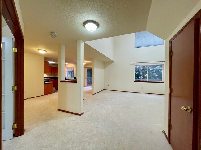 Photo - Great NW 4 Bed 3 Bath House in Bethany ~ C...