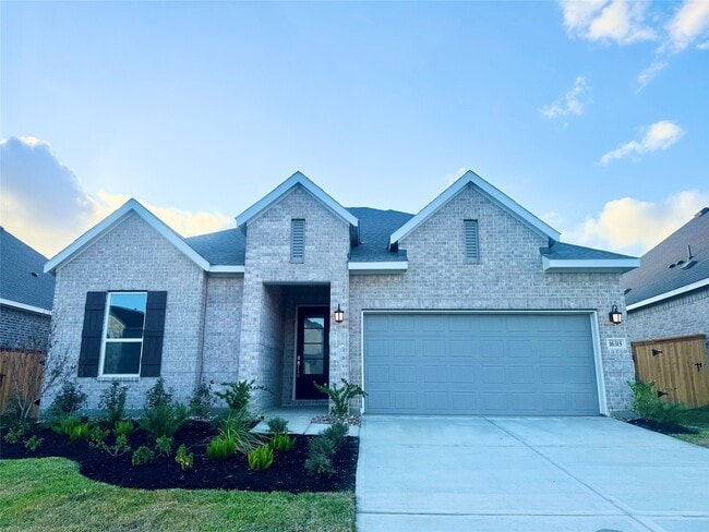 Building Photo - 16315 Mesquite Fld Dr