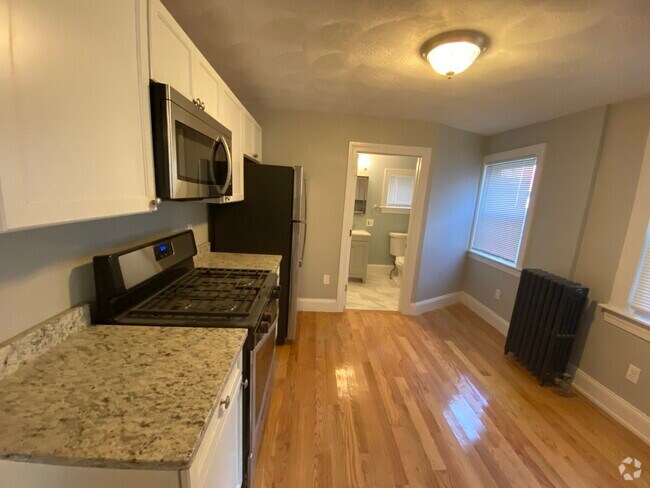 Building Photo - 305 Highland Ave Unit A Rental