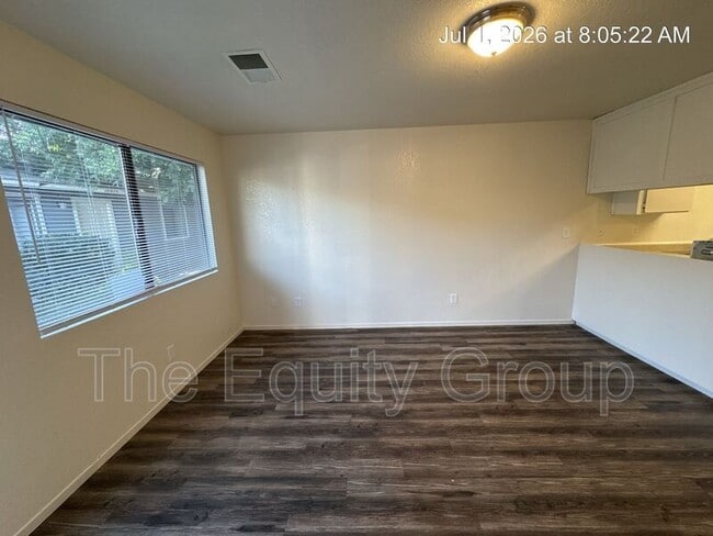 Photo - 10931 Thompson Dr