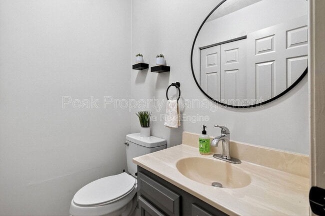 Photo - 4917 Hillery Ct