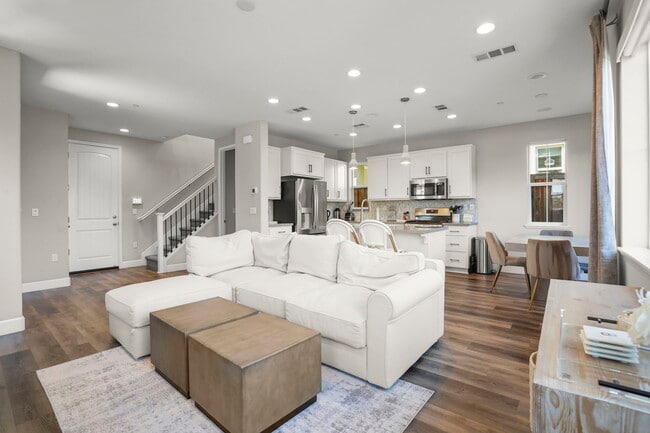 Photo - 3893 Villa Vista Pl