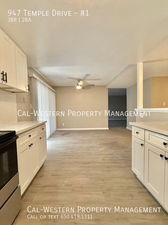 Photo - 947 Temple Dr Unit #1