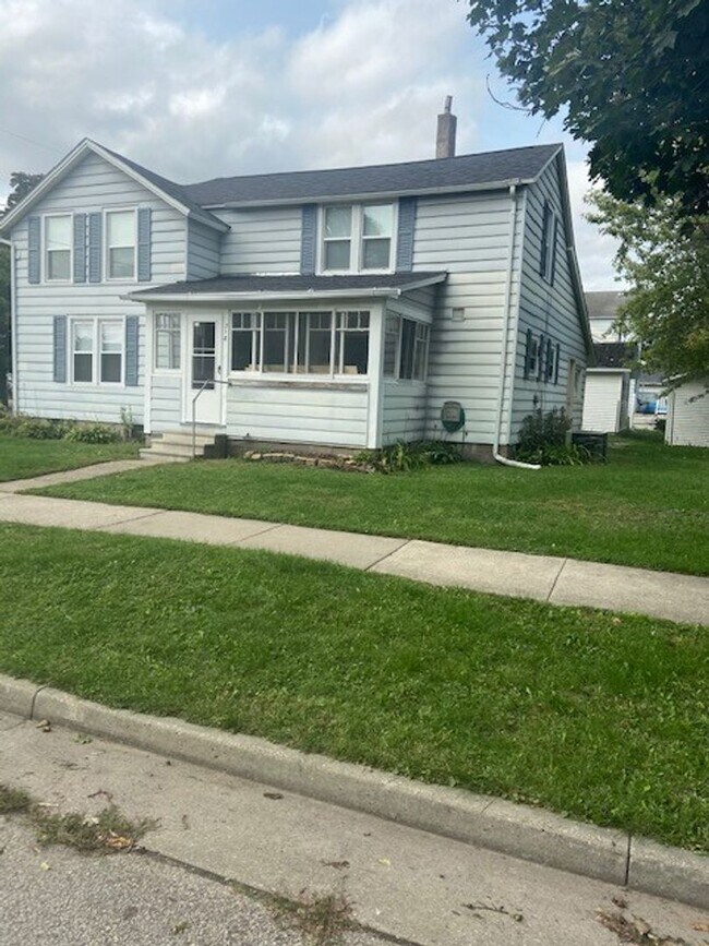 Photo - Beautiful 3 bed / 1 bath home on corner lot with attached garage in quiet Sparta neighborhood!