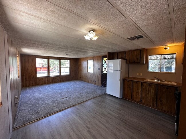 Photo - 2 Bedroom 1 Bathroom Home