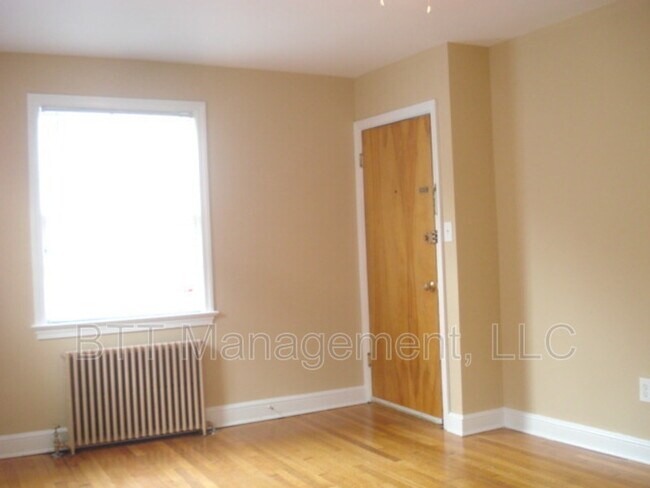 Photo - 812 Greenwood Cir Unidad #4