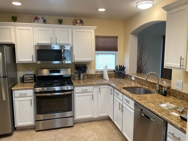 Photo - 1069 Burnettown Pl