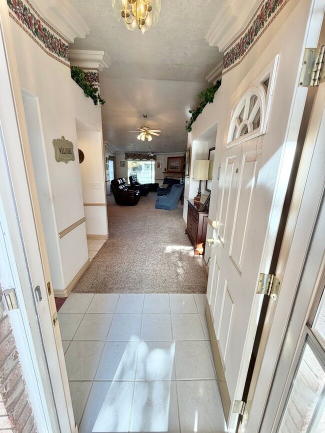 Photo - 3 Bed 2 Bath Home in Meadow Creak!! 55+ Community!!!