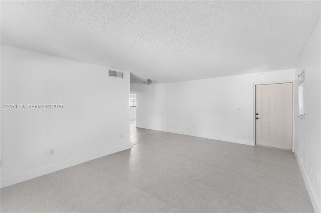Photo - 1225 West Ave Unit 201