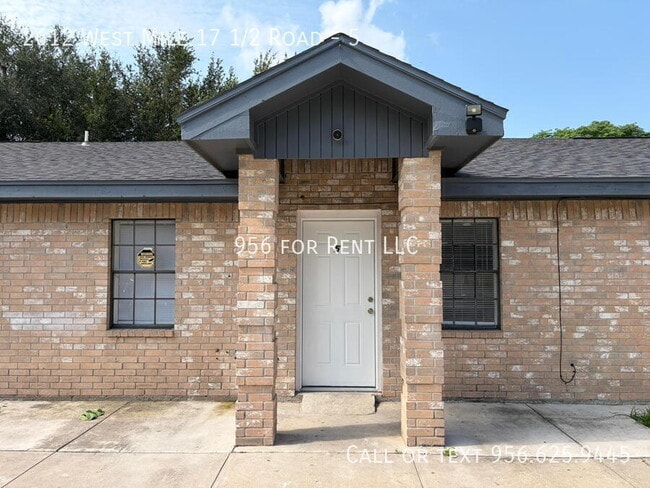 Building Photo - 2612 W Mile 17 1/2 Rd Unit 5