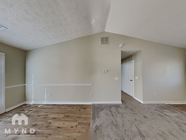 Photo - 185 Waters Edge Dr