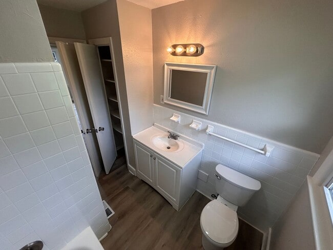 Photo - 4402 Kiger St SW