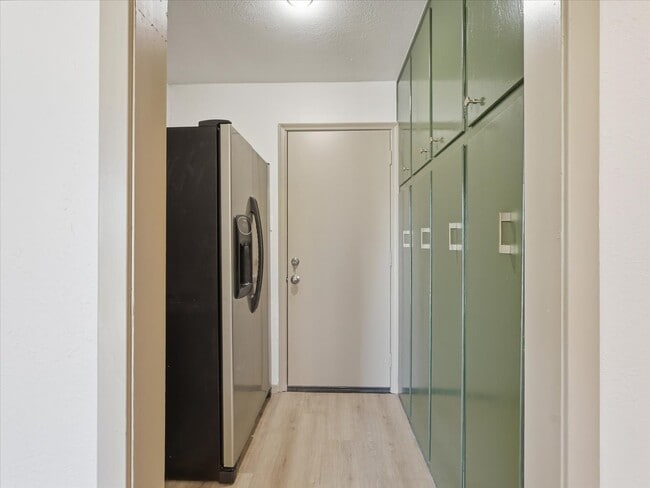 Photo - 1200 Thomas St