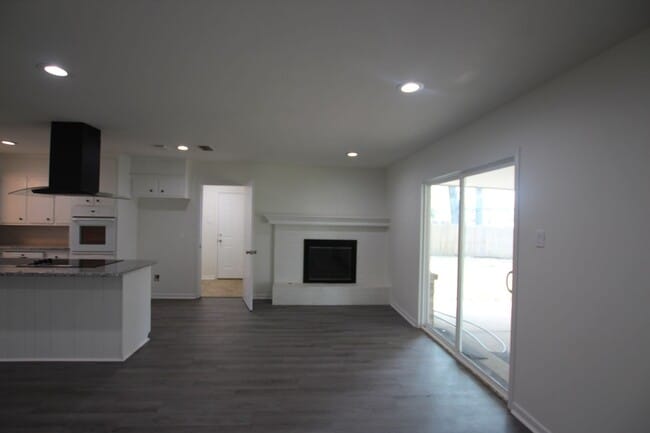 Photo - COMING SOON! 3 Bed 2 Bath Home in South Tyler! Tour Today!